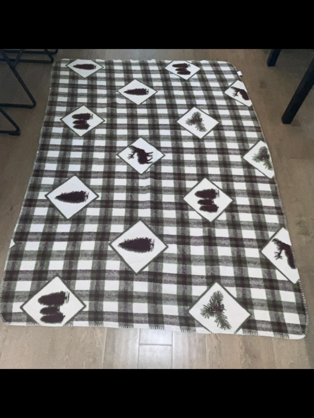 Woolrich Home Sherpa Fleece Blanket Plaid Nature & Wildlife Theme: 67” x 50”